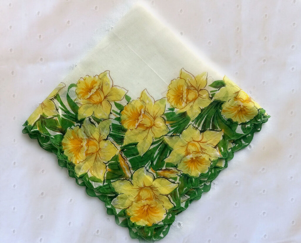 yellowdaffadilhankie